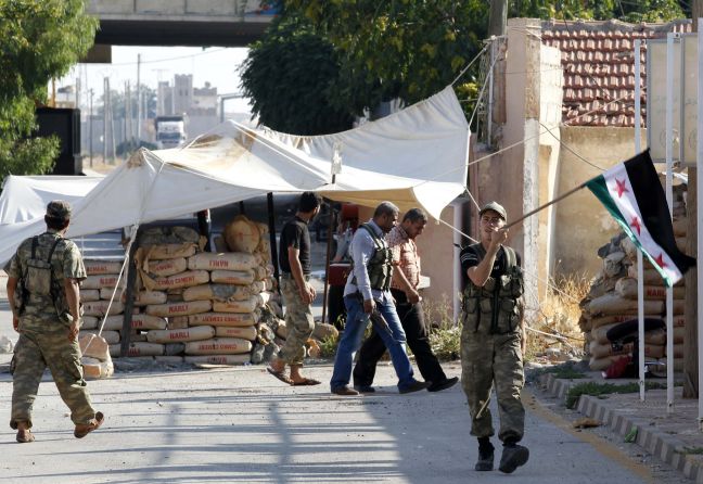 Οι αντάρτες «αποσύρθηκαν» από το Χαλέπι