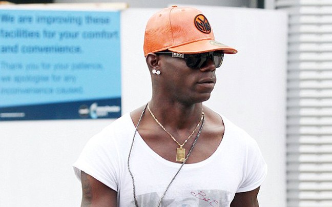 Ο Balotelli κλειδώθηκε στις τουαλέτες