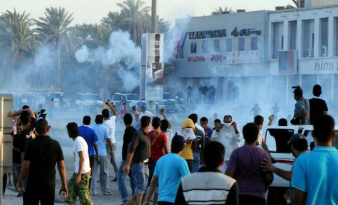 Συγκρούσεις στο Μπαχρέιν μεταξύ διαδηλωτών κι αστυνομίας