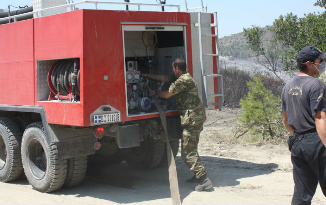 Οι Ένοπλες Δυνάμεις στη μάχη με τις φλόγες