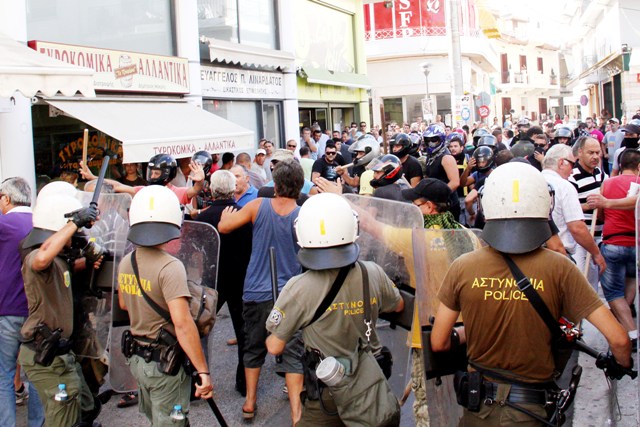 Προφυλακιστέοι οι τέσσερις Ρομά για τα επεισόδια στο Αιτωλικό