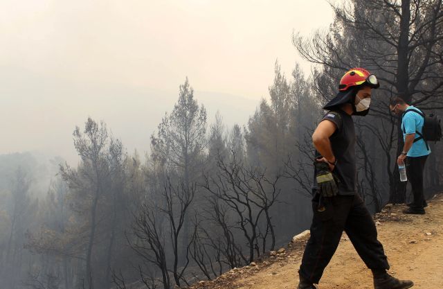 Κατασβέστηκε εστία αναζωπύρωσης στο Άγιο Όρος