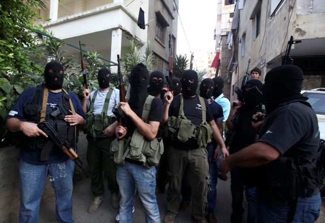 Ένοπλοι απήγαγαν τρεις Σύρους στον Λίβανο