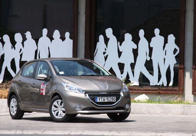 Το νέο Peugeot 208