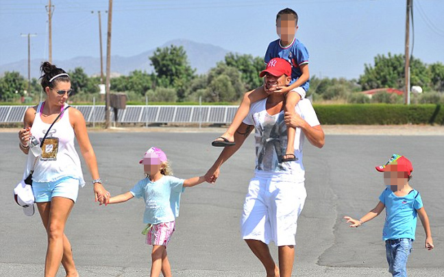 Ο Peter Andre είναι πάνω από όλα… μπαμπάς