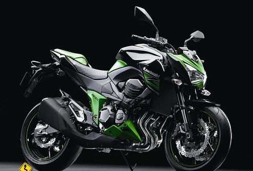 Νέο Kawasaki Ζ800 με πλήρες fairing