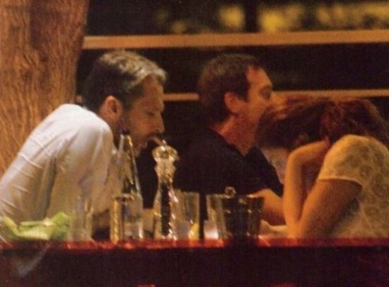 Αυτός έκλεψε την καρδιά της Παπαρίζου