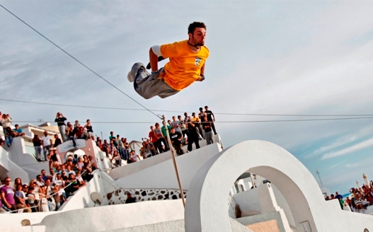 Freerunning και parkour στη Σαντορίνη