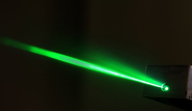 Παιδί έχασε μέρος της όρασής του από laser