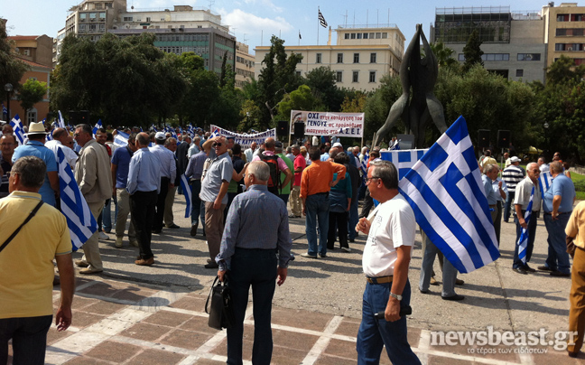 Στους δρόμους οι απόστρατοι των Ενόπλων Δυνάμεων