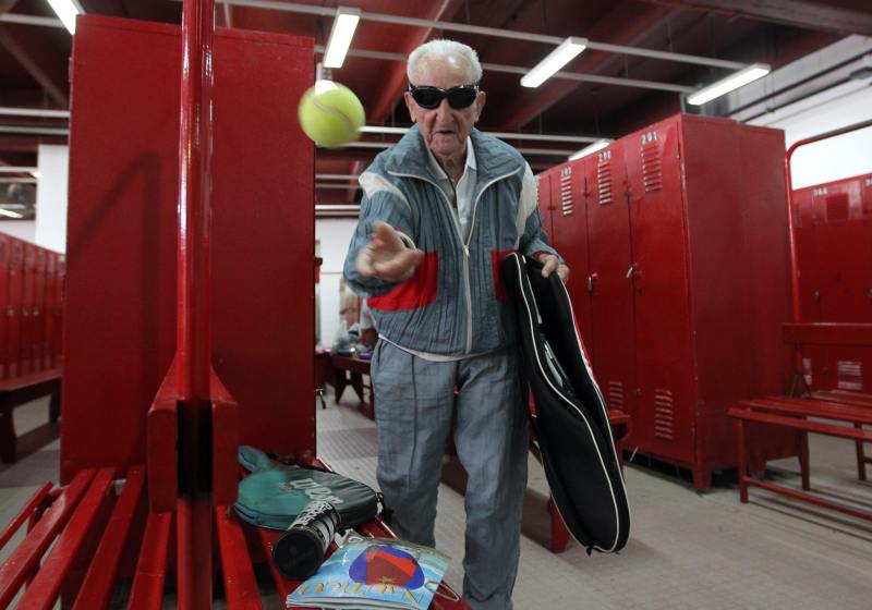 Ο γηραιότερος τενίστας του κόσμου