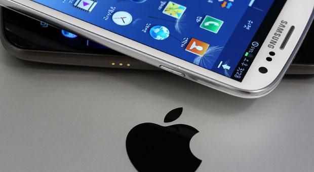 Η Samsung ετοιμάζεται να κινηθεί νομικά εναντίον της Apple