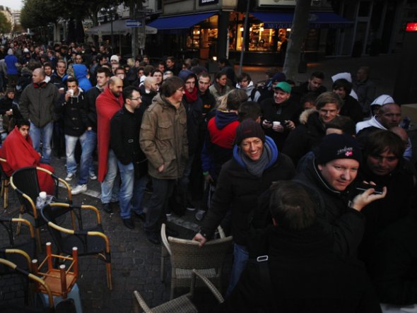 Πανικός για την κυκλοφορία του iPhone 5