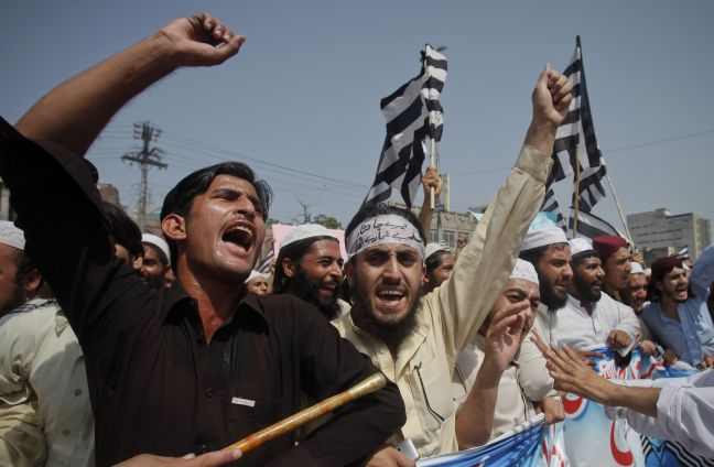 Συγκρούσεις διαδηλωτών – αστυνομίας στο Πακιστάν
