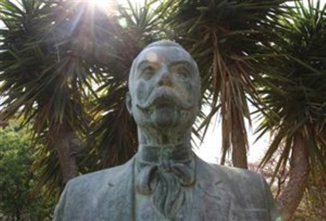 Ψάχνουν τους δράστες της κλοπής μπρούτζινης προτομής
