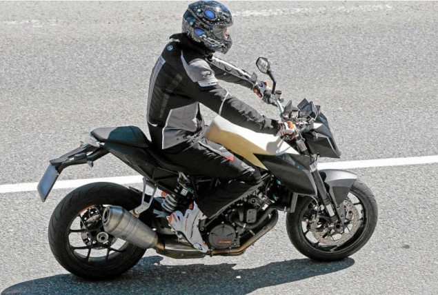 Το KTM 1190 Super Duke σε «κατασκοπευτική» φωτογραφία