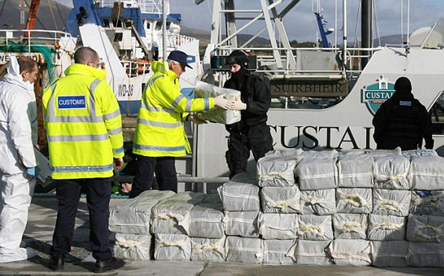Επιχείρησε να περάσει στη Βρετανία 1,5 τόνο κοκαΐνης!