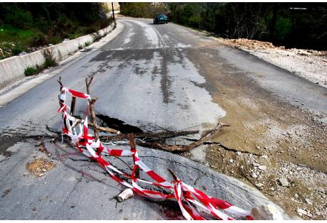 Έργα βελτίωσης του οδικού δικτύου σε Ηλεία και Αιτωλοακαρνανία