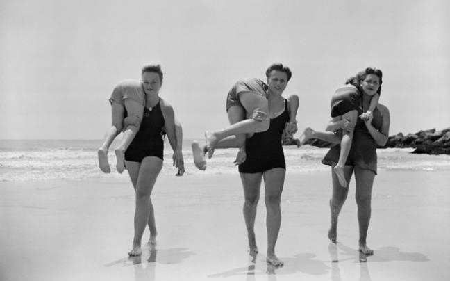 Πώς μεταφέρεις κάποιον στις πλάτες σου