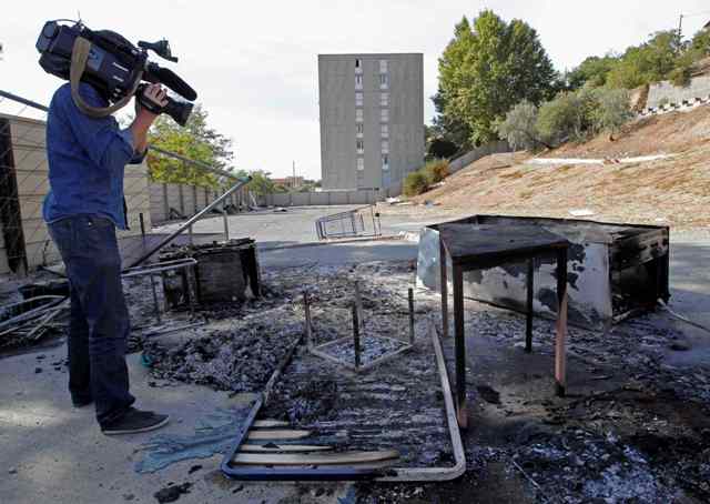 Κάτοικοι πυρπόλησαν καταυλισμό Ρομά στη Μασσαλία