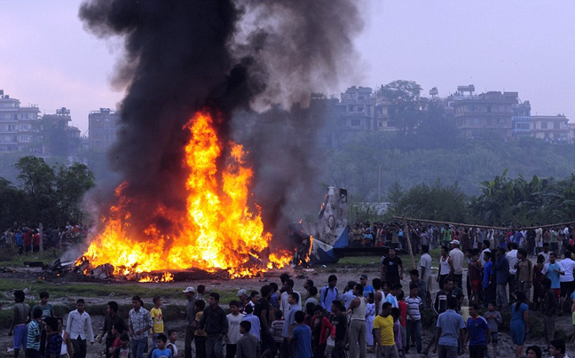 Δεκαεννιά νεκροί σε πτώση αεροπλάνου στο Νεπάλ