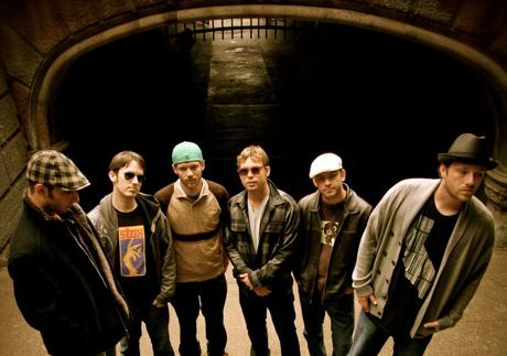 Οι Monophonics στη σκηνή του Gazarte