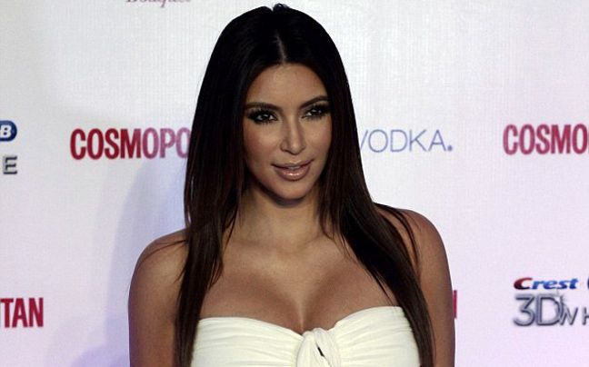 Η Kim Kardashian έχασε κιλά αλλά όχι το πληθωρικό μπούστο