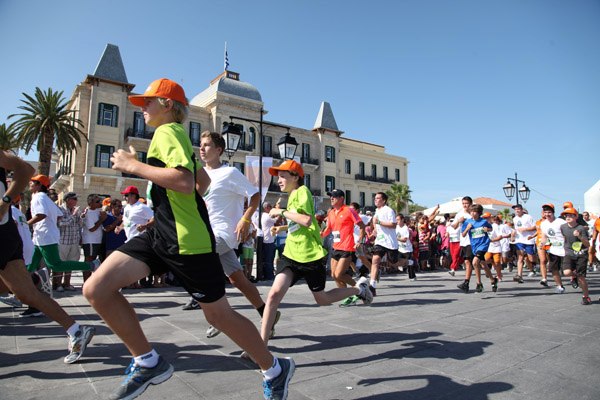 Χιλιάδες συμμετοχές, μεγάλες διακρίσεις στο 2ο Spetses Mini Marathon