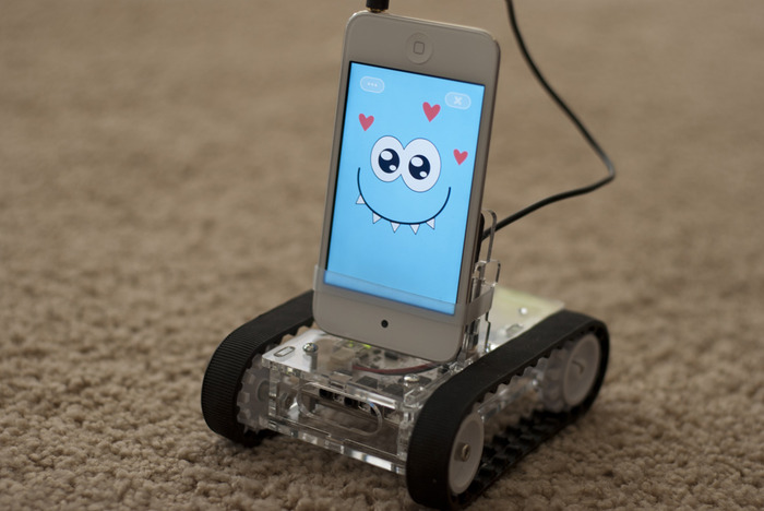 Μετατρέψτε το smartphone σας σε ρομπότ