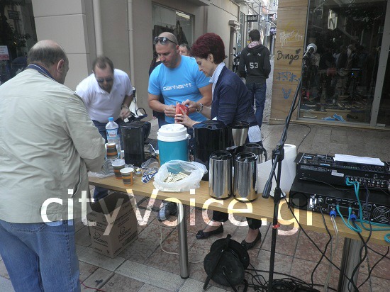 Απεργία με δωρεάν καφέ στο Αγρίνιο