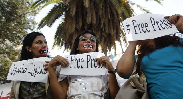 Ανέστειλαν την απεργία πείνας οι δημοσιογράφοι στην Τυνησία