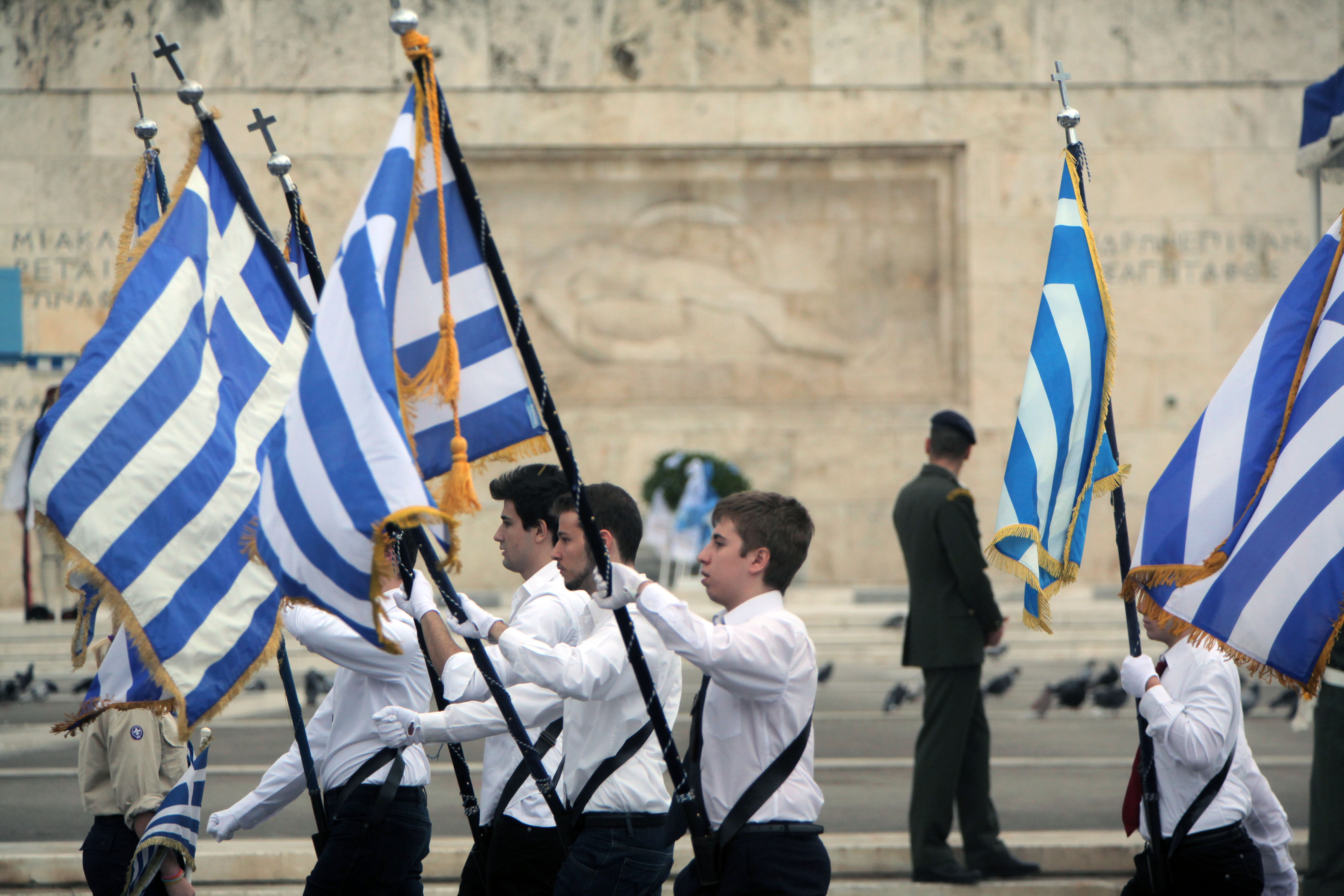 Με μικρότερη συμμετοχή σχολείων η παρέλαση στην Αθήνα