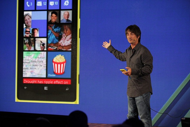 Παρουσιάστηκαν επίσημα τα Windows Phone 8