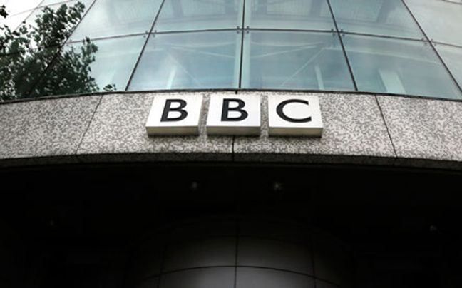 Ανίκανο το BBC να χειριστεί το σκάνδαλο του Τζίμι Σάβιλ