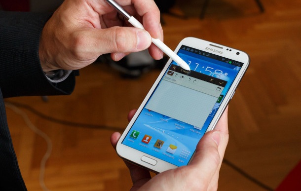 Αυξημένες πωλήσεις σημειώνει το Galaxy Note II