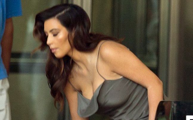 Αέρινη… η Kim Kardashian