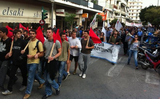 Οργή για τα μέτρα στην Πάτρα