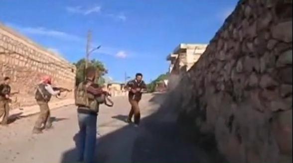 Σύροι αντάρτες εκτέλεσαν άοπλο αιχμάλωτο