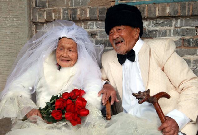 Έβγαλαν τις φωτογραφίες του γάμου 88 χρόνια μετά