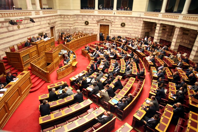 Καταψηφίστηκαν άρθρα σε νομοσχέδιο του Ρουπακιώτη