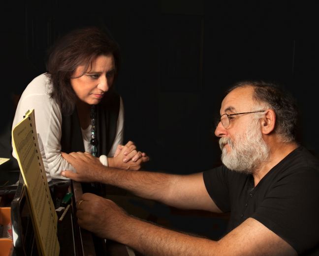Μικρουτσικος-Φαραντουρη, η συνάντηση