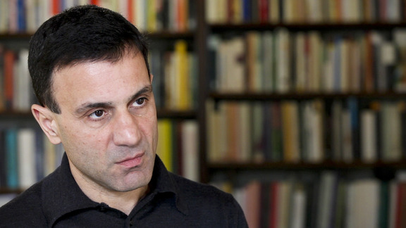 Λαπαβίτσας: Αυτό είναι το εναλλακτικό σχέδιο για την Ελλάδα