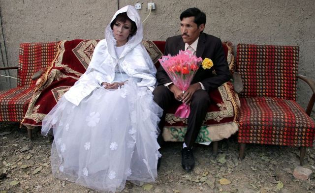 Νέο ξεκίνημα για ζευγάρι χρηστών από το Αφγανιστάν