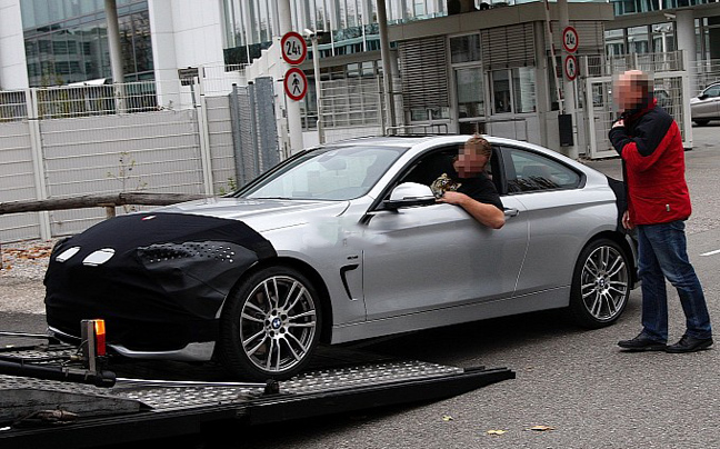 Μερική αποκάλυψη της κουπέ BMW Σειρά 4