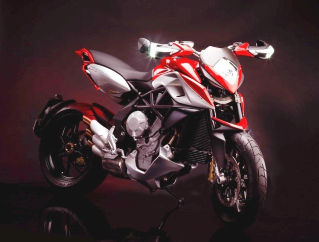 Η εντυπωσιακή MV Agusta Rivale 800