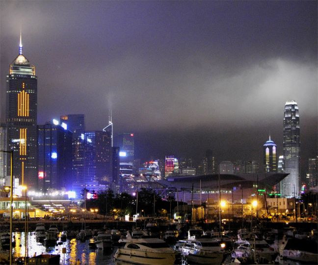 Στο Χονγκ Κονγκ η ακριβότερη εμπορική συνοικία!