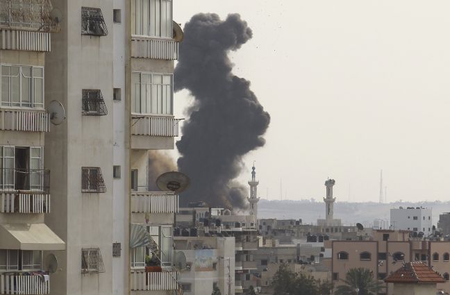 Ισραηλινές αεροπορικές επιδρομές σε περιοχές της Γάζας