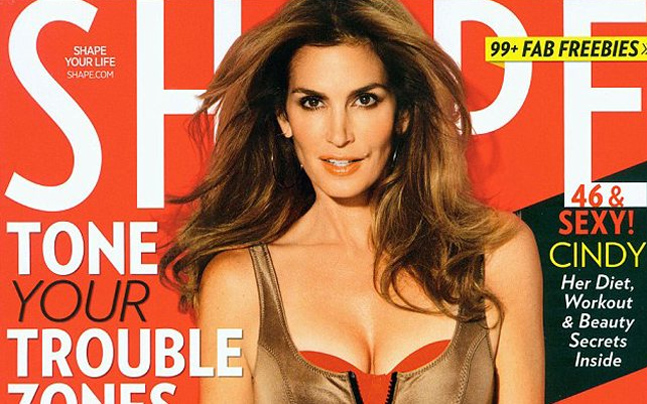 Η αγέραστη σιλουέτα της Cindy Crawford