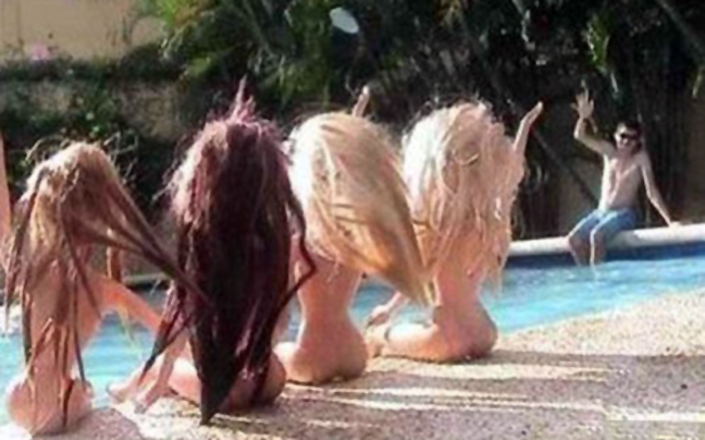 Για πάντα μόνοι…