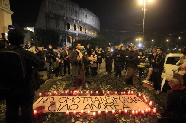 «Όχι στην ομοφοβία-τρανσφοβία. Αντίο Αντρέα»